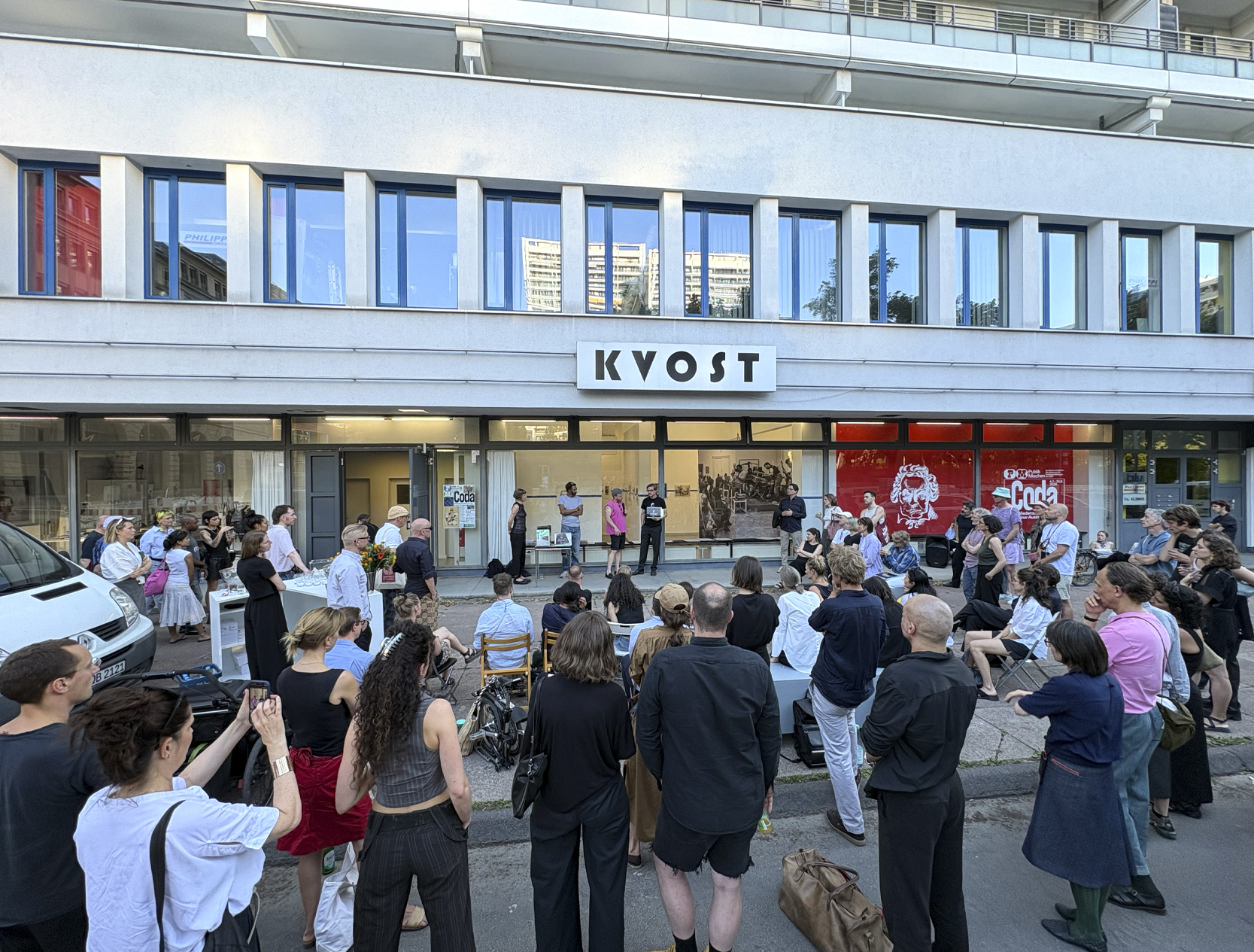 Book Launch of “Henrike Nauman: Die Innere Front – The Home Front”